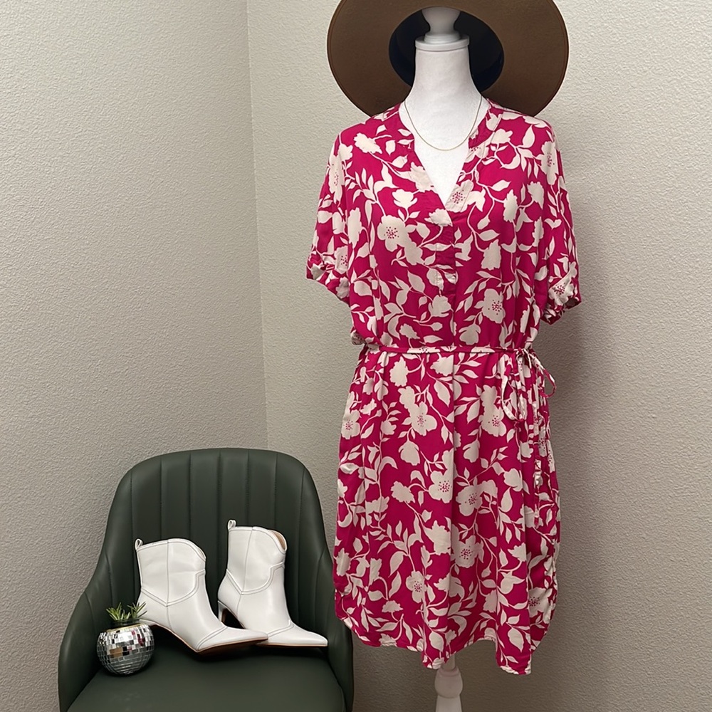 Floral Pink Dress with Pockets - Picture 11 of 13